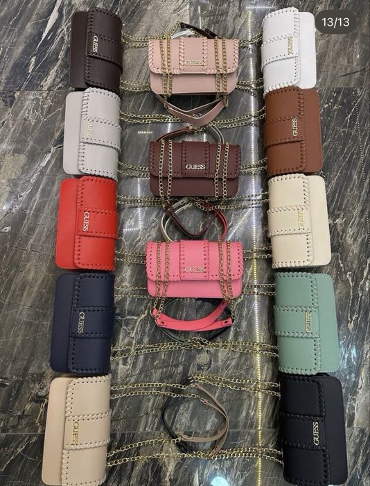 Vand genți Guess caliatate premium