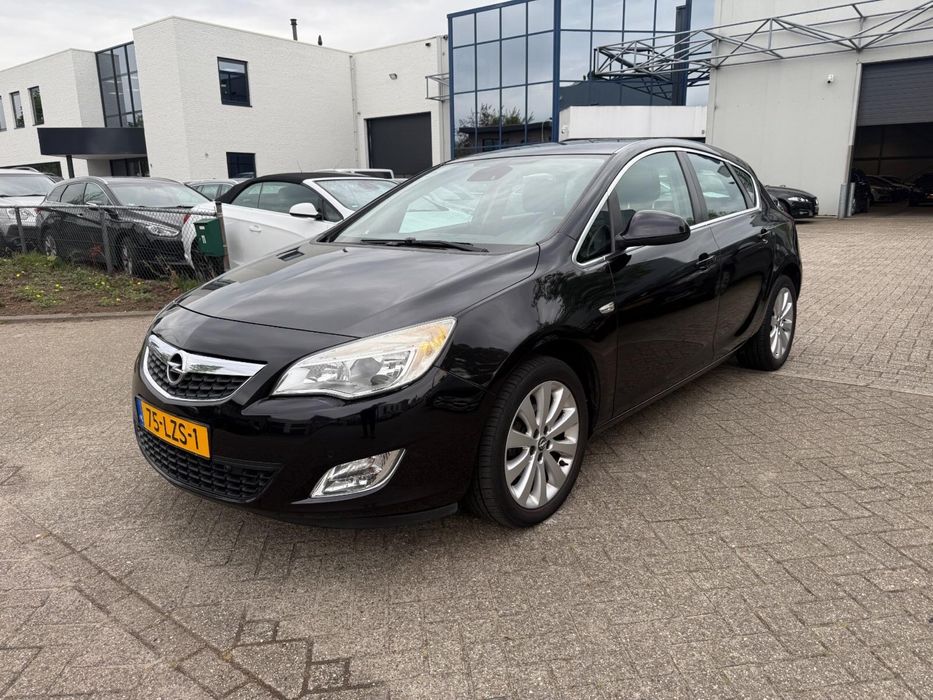 Opel Astra 1.3 CDTi Cosmo