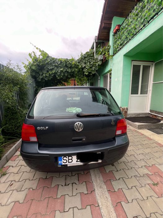 Vand Golf IV in stare buna