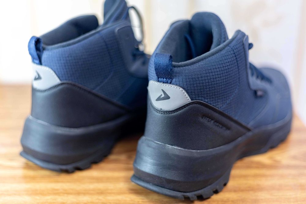 Ботинки зимние. Новые. Р-р 46