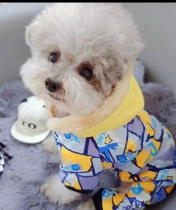 Курточка новая тёплая для собаки