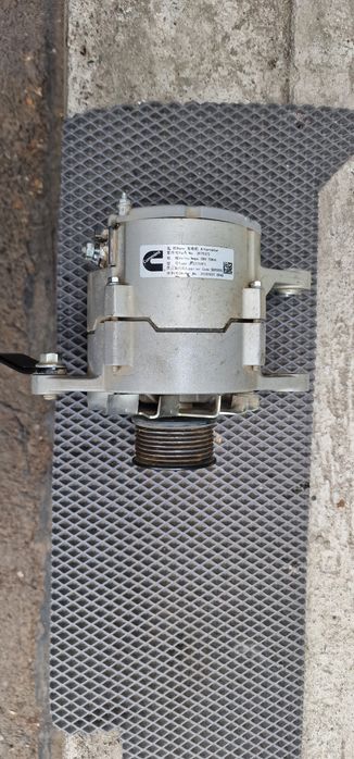 Генератор на LiuGong 855  Двигатель (Cummins) 6LT9.3
