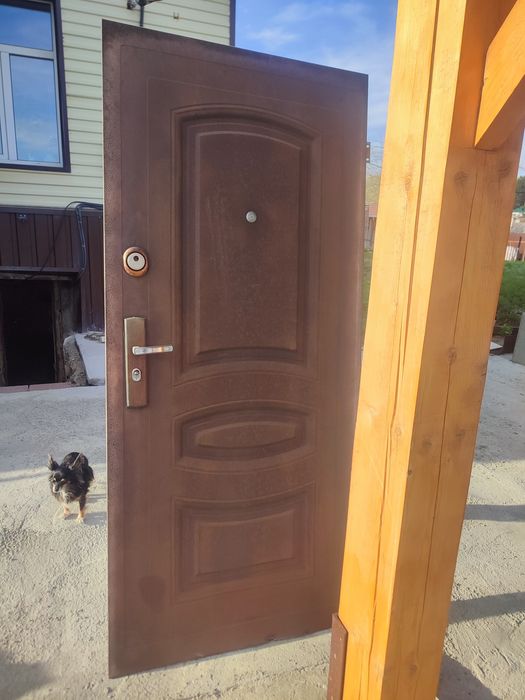 Продам дверь 89*196