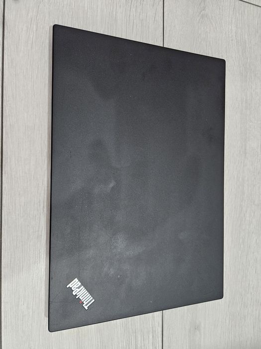 Lenovo ThinkPad T490