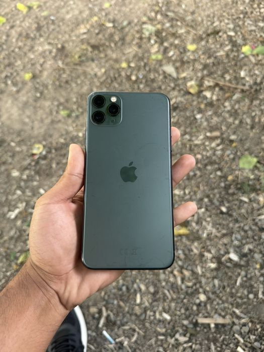 Iphone 11 pro max 64GB idyal