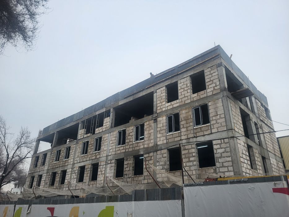 Здание под медицинский центр