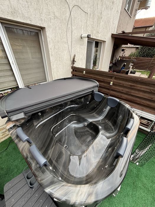 Ciubar Patrat model 2025 8 persoane