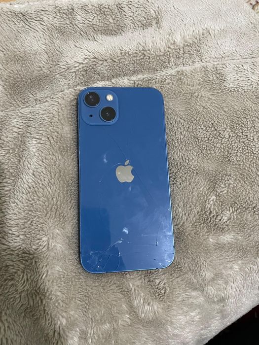 Айфон 13 128 обменили продам