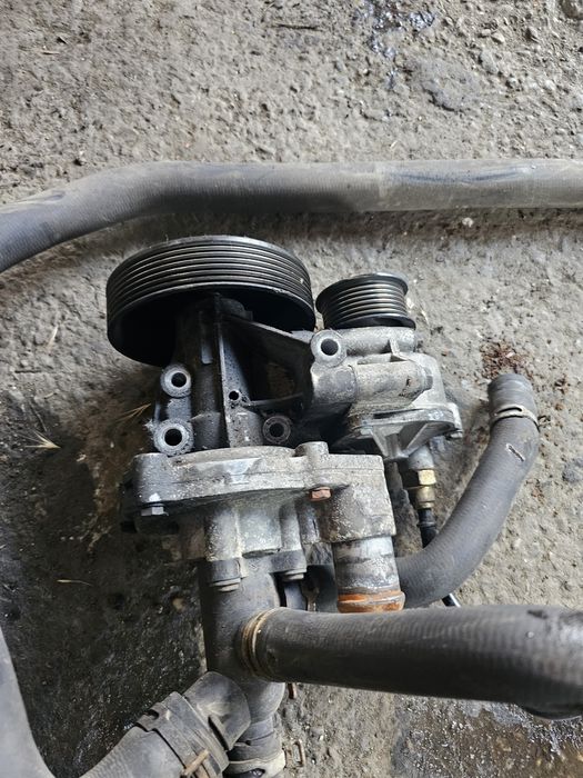 Pompa Vacuum Pompa Apa 2.4 D Ford TRANSIT bus 2006-2012