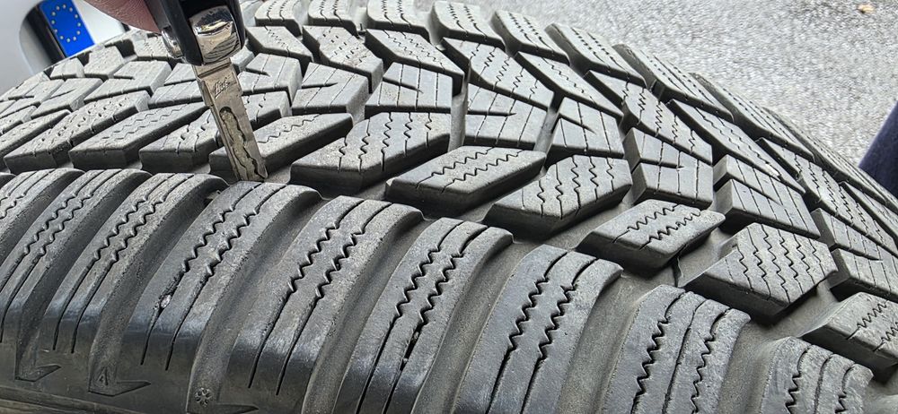 Зимни гуми Hankook Winter i*cept evo3 225/55 R19 99V – 4 бр., 1 сез