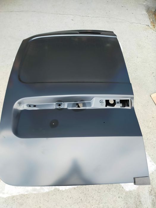 Двери лада ларгус