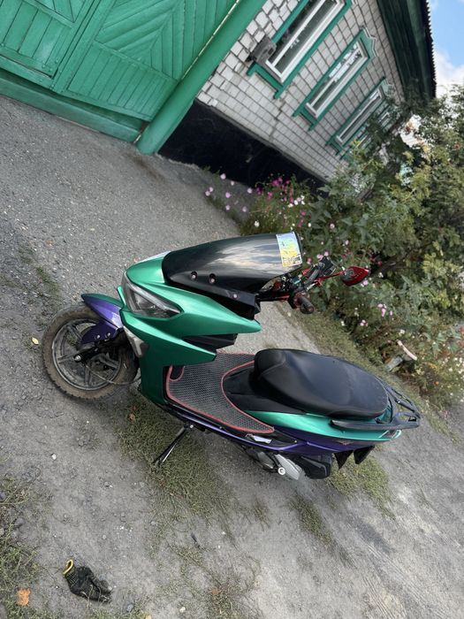Продам скутер макси