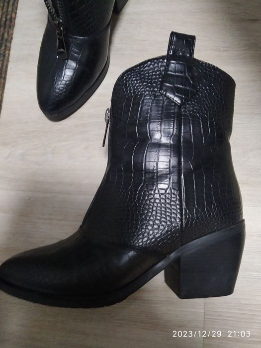 Сапоги, сапожки, полусапожки зимние 37