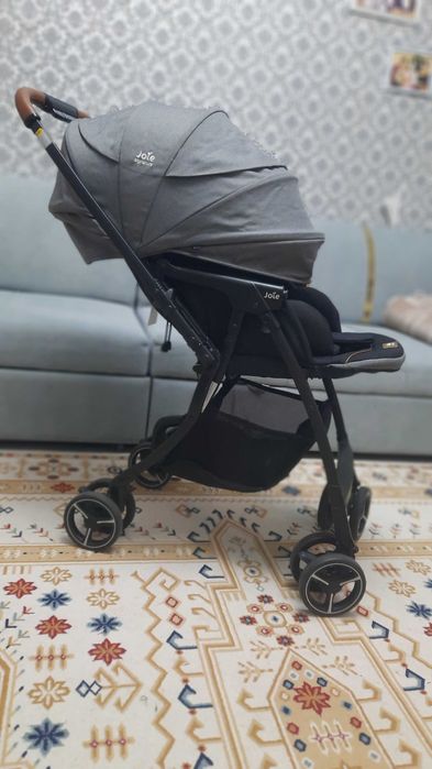 Срочно продам коляску