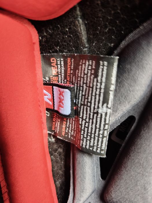 Cască moto NITRO  și cutie portbagaj
