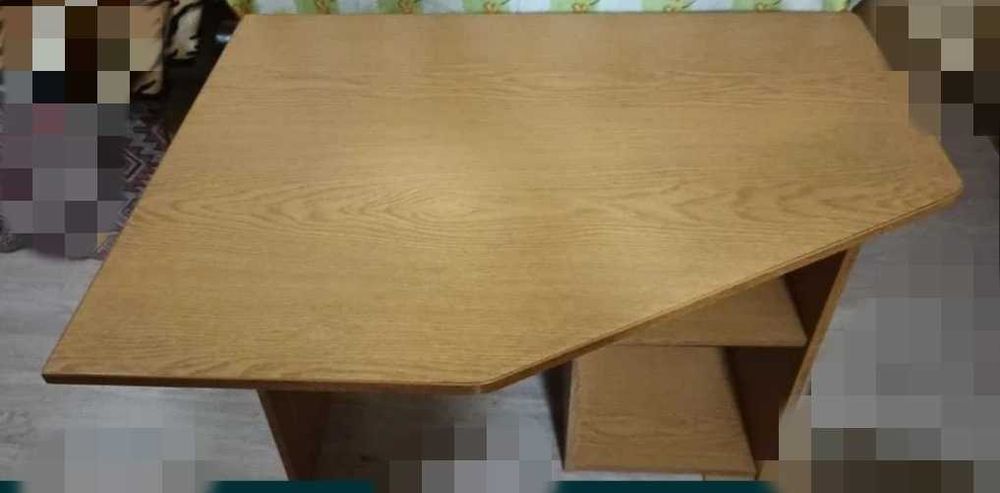 Компактный рабочий стол