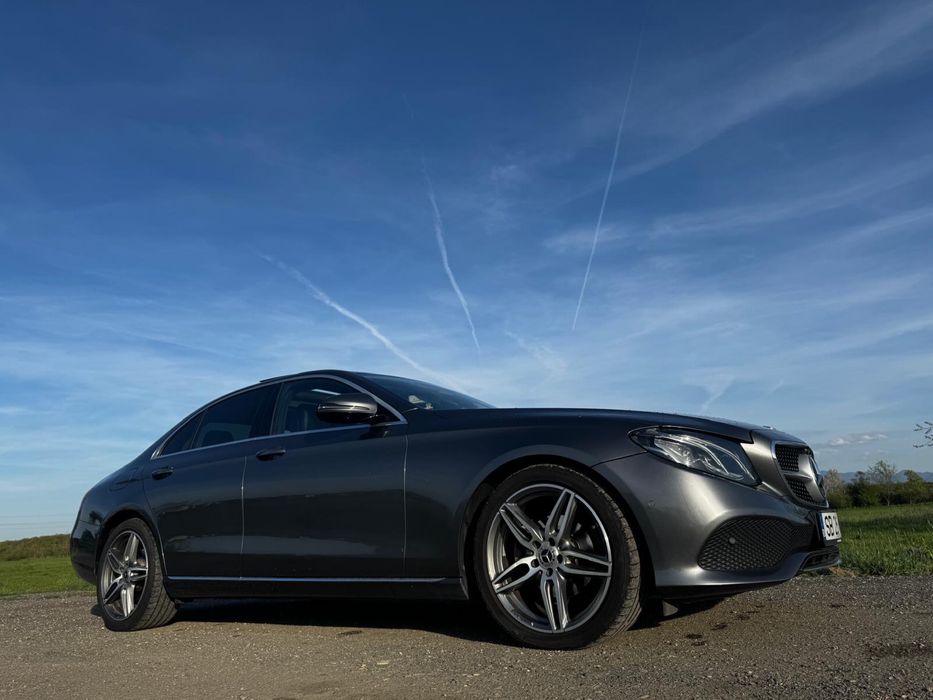 Mercedes E 220 194 HP