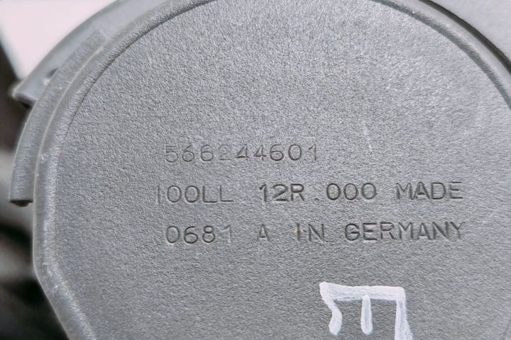 Centura de siguranta  dreapta fata 566244601 / 8207956 BMW Seria 3 E4