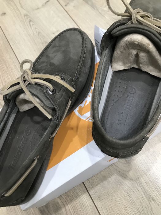 Продам топсайдеры timberland