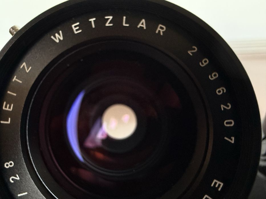 Продавам обектив Leitz Leica Elmarit-R 2,8/28mm