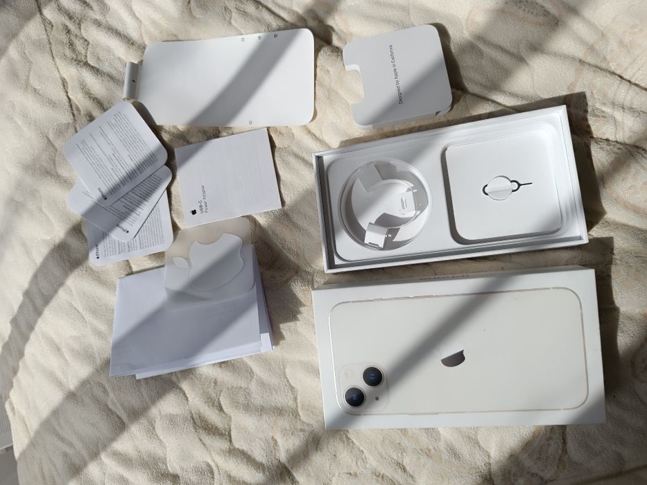 Каробка от Айфон 13