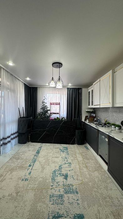 Дом в микрорайоне Орман