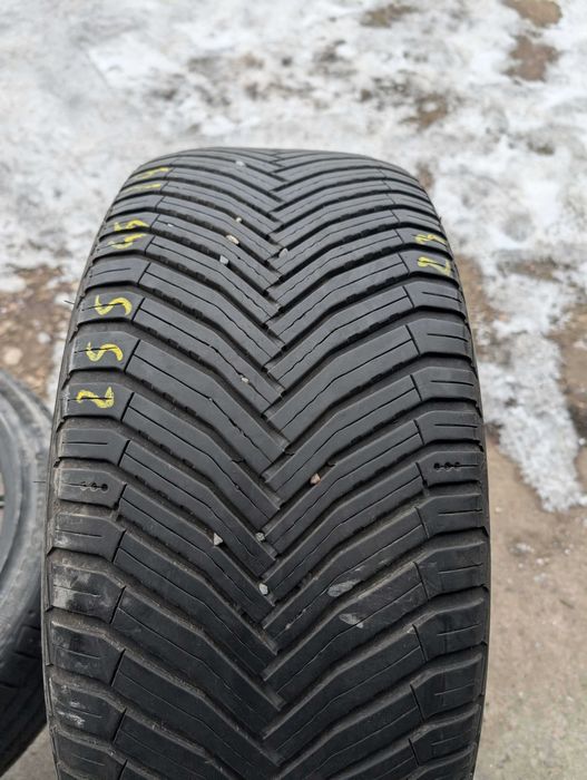 255/45 R19 • All Season • Michelin CrossClimate 2 SUV 104H | 1 buc