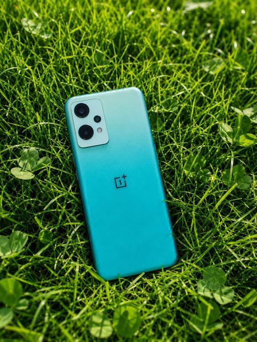 Продается one plus