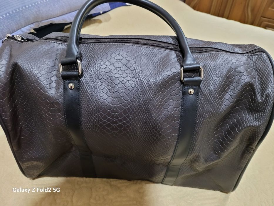 Продается дорожная сумка