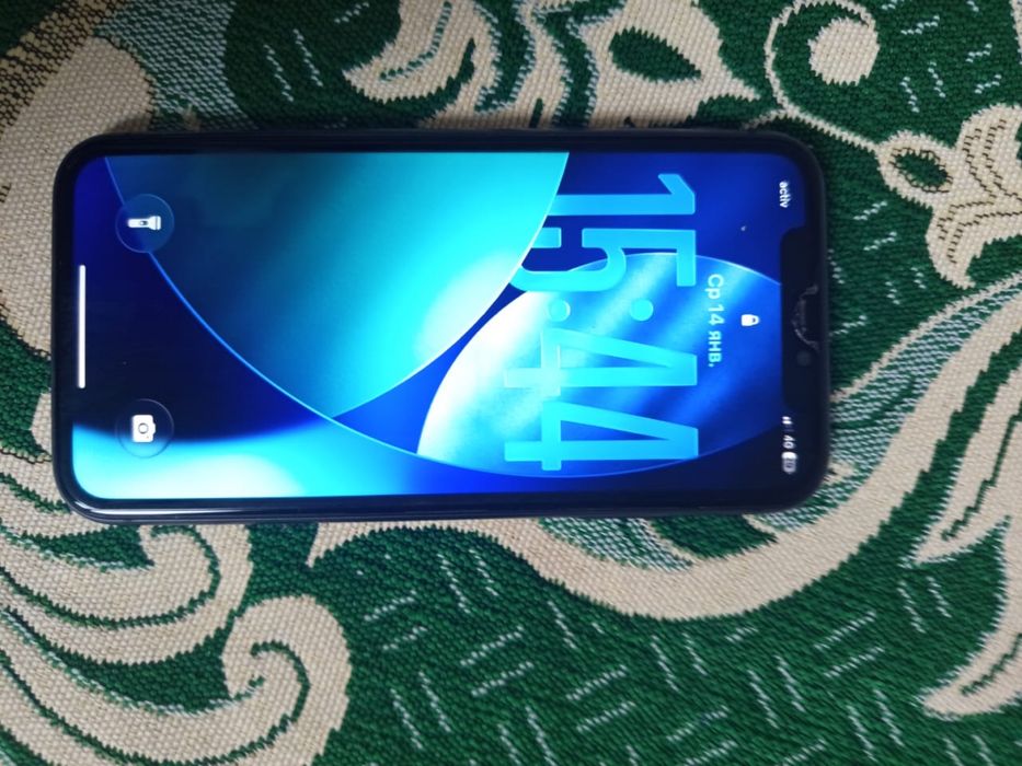 iPhone 11 128гб идеалном состаяниена Обмен есть