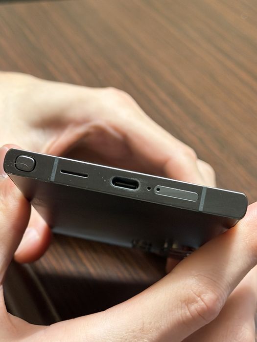 Samsung Galaxy S24 Ultra Titanium Black 512gb