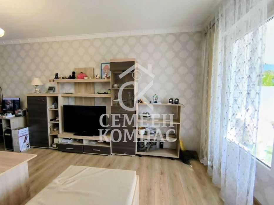 Двустаен апартамемнтж в Кючук Париж/ до Слънчеви лъчи