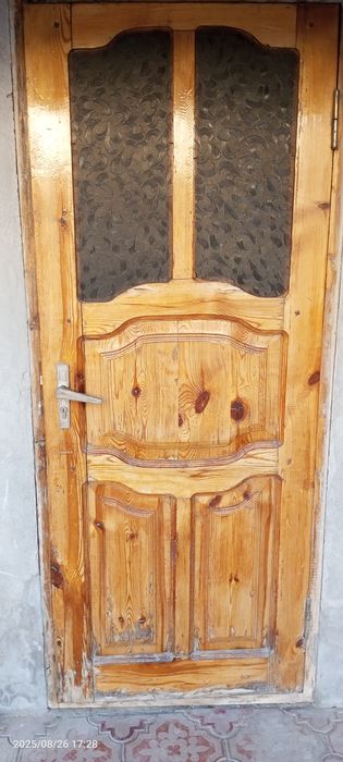 Эшик холати у́рта