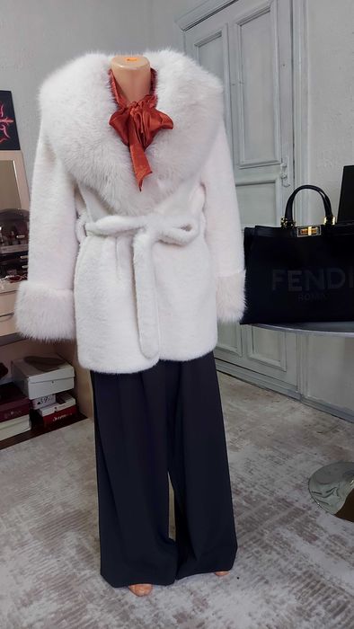 Продам Шубу Эконорка