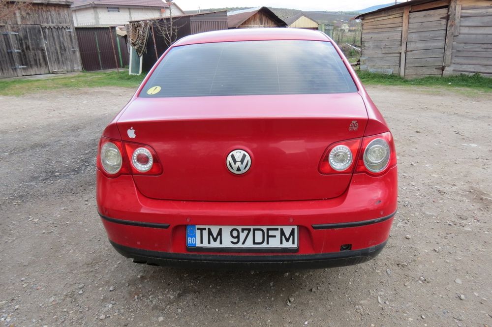 Vând Passat B6 2.0 Tdi 140 CP