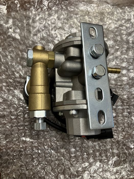 Газовый редуктор DYMCO GISC-R1100