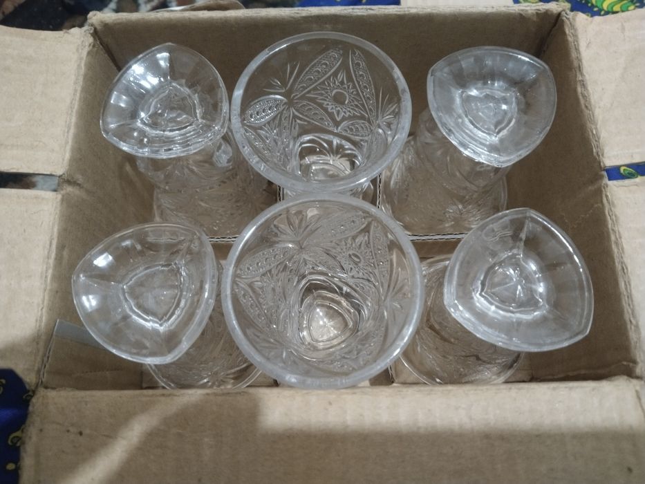 Продам набор рюмок