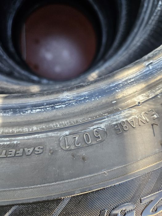 Гуми 225/65/17 дот21