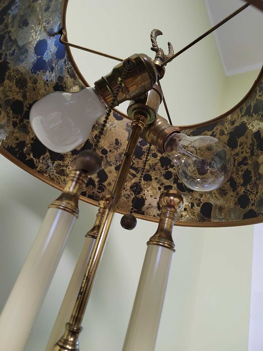 Бутикови лампи настолни ретро месинг, стъкло, порцелан