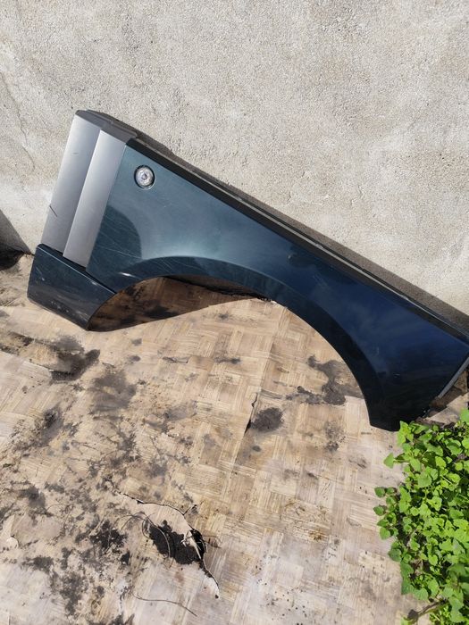 Ляв и Десен калник-Range Rover Vogue -2003