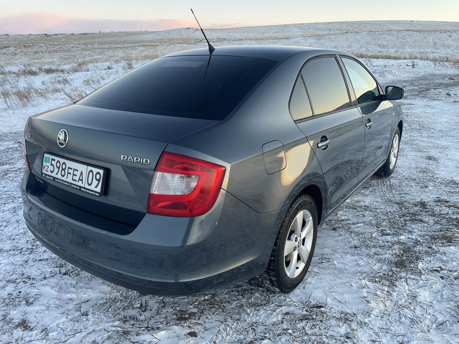 Шкода рапид в отличном состоянии