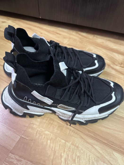 Маратонки 41 номер