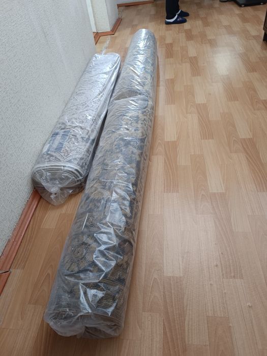 Продаю 2 ковра после Мойки бу