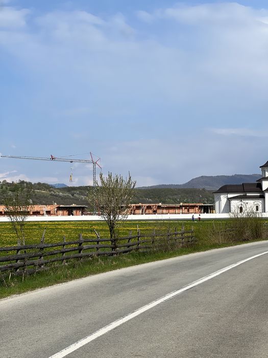 Teren Manastire(Livezile)