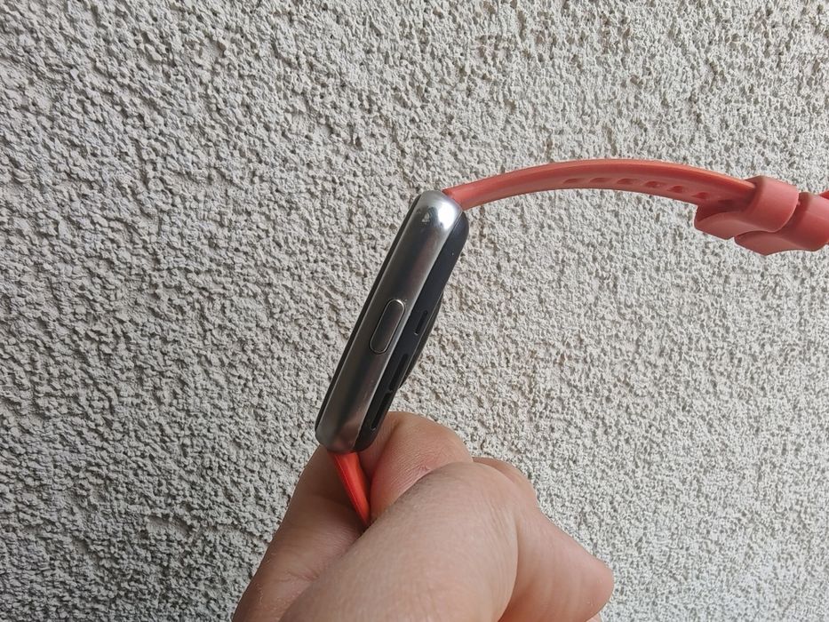 Huawei watch fit 2 в много добро състояние