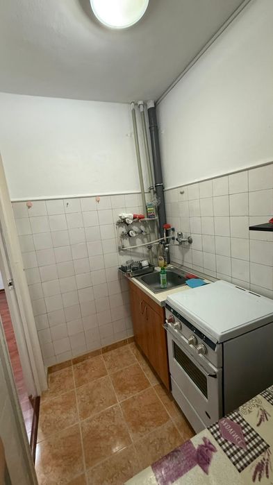 Apartament 2 camere de închiriat