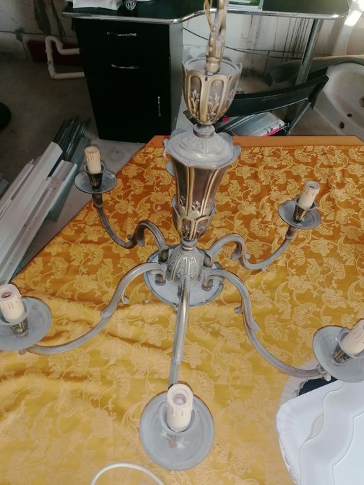 Candelabru /lustră