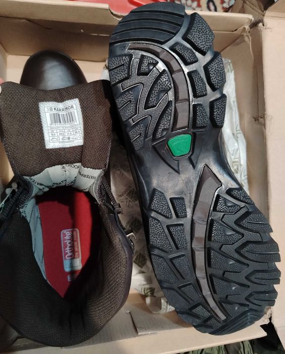 Нови туристически обувки karrimor skiddaw