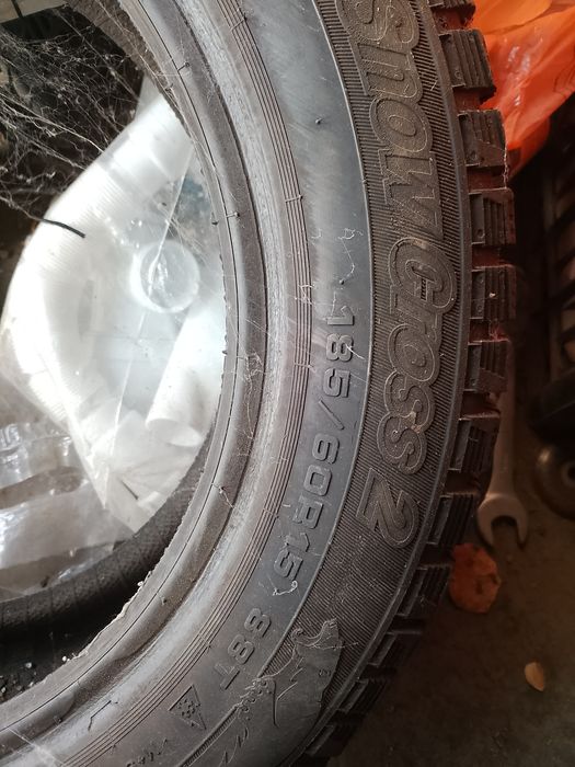 Продам зимнюю резину