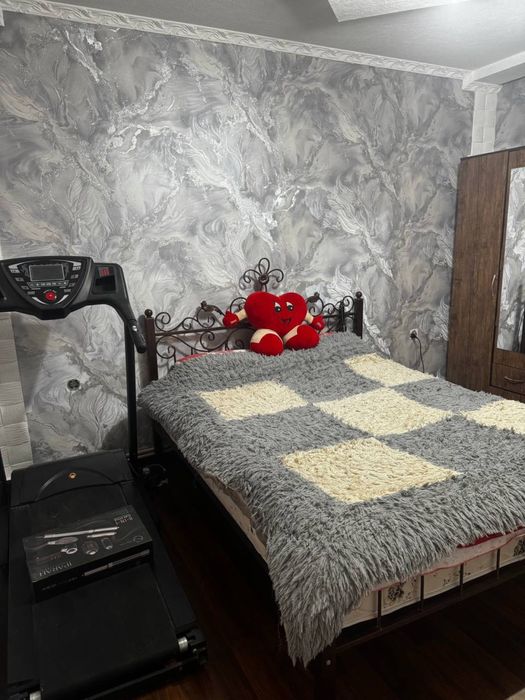 Квартира 3х комнатная Янгиюл/кондитерский